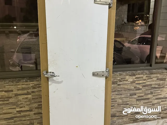 فريزر عمودي للبيع نو فروست– صناعة محلية بجودة عالية للبيع