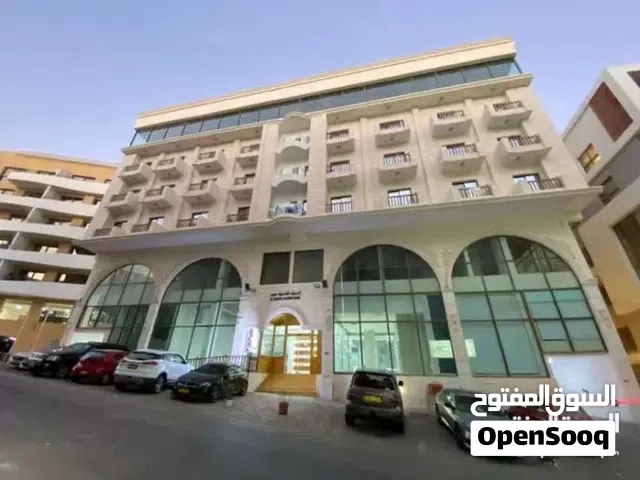 شقة مؤثثة في القرم - بناية الحمراء كلاسيك هوم