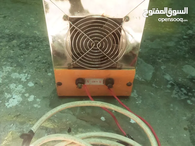 متاح ماكينه لحام كاملة الاصليه وزنها 25 كيلو مستعملة تب نضافة للبيع اقرء الوصف