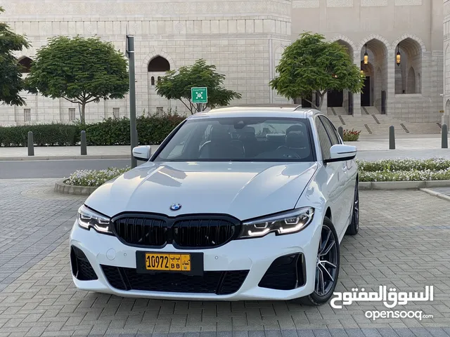 BMW 3 Series 2019 in Al Dakhiliya