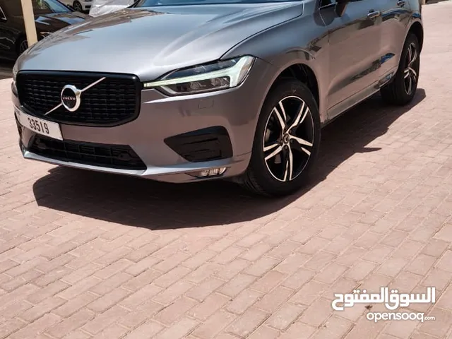 volvo xc60 R Design 2021