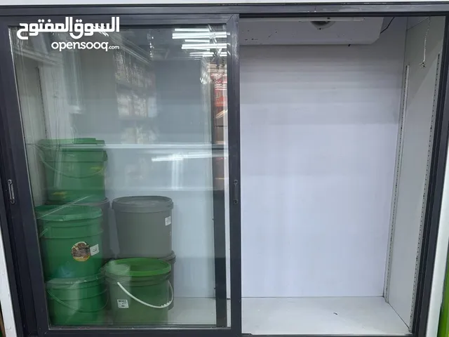 ثلاجة خدمة ذاتية للبيع بسعر حرق