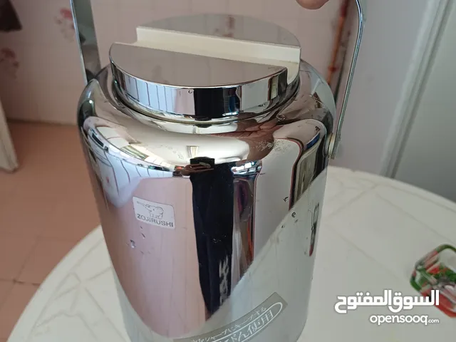 للبيع حافظه ثلج جددددديده مخزنه يابانيه