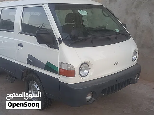 2003 هيونداي بورتر