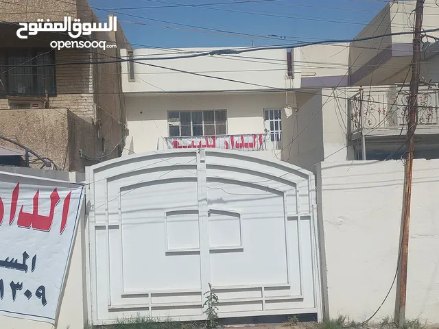 230 m2 4 Bedrooms Townhouse for Sale in Baghdad Hettin