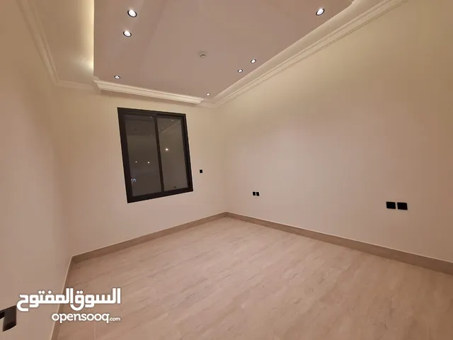 145 m2 3 Bedrooms Apartments for Rent in Al Riyadh Jarir