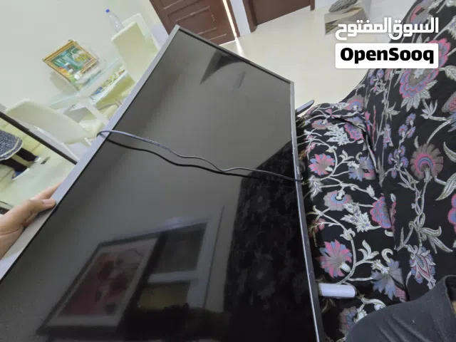 Curved LED 39 inch TV