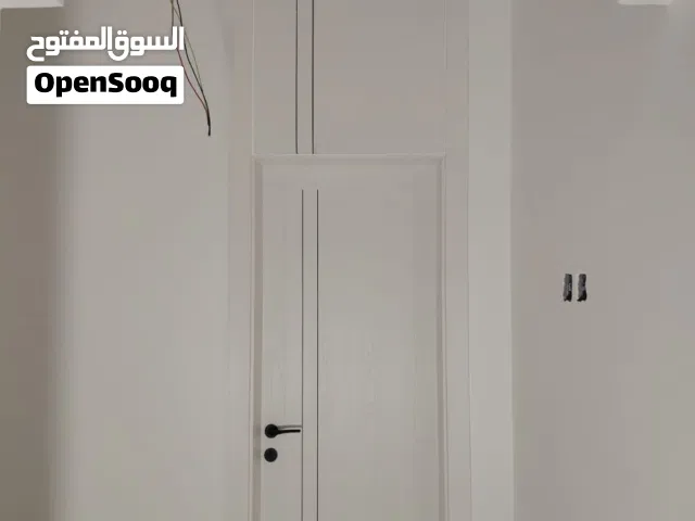 Luxury doors, Material Solid WPC Holo