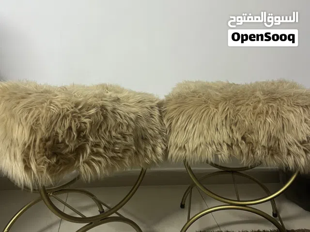 كرسيان ديكور فاخرة بلسمة فخامة