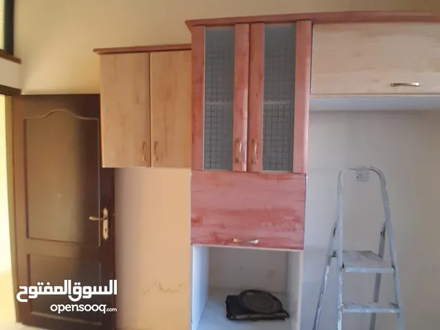 175 m2 3 Bedrooms Apartments for Rent in Ramallah and Al-Bireh Al Irsal St.