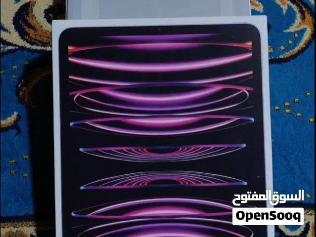 iPad Pro,   128 GB storagethree 11 inches, no scratches M2 ,The fourth ايباد برو generation