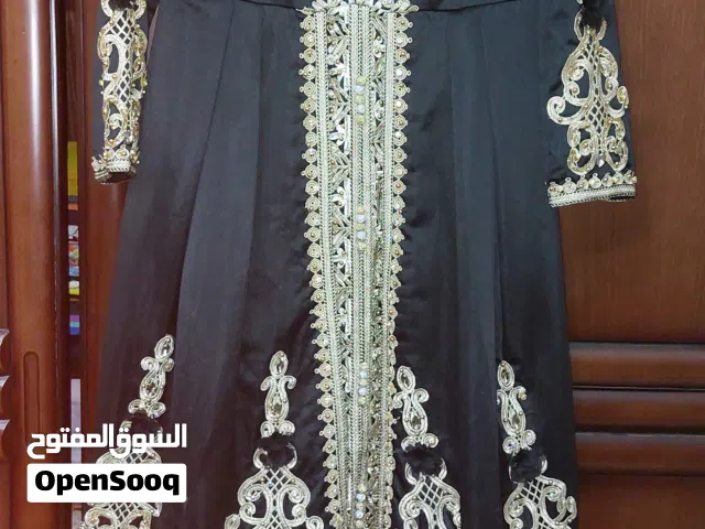 ملابس مستعمله للبيع