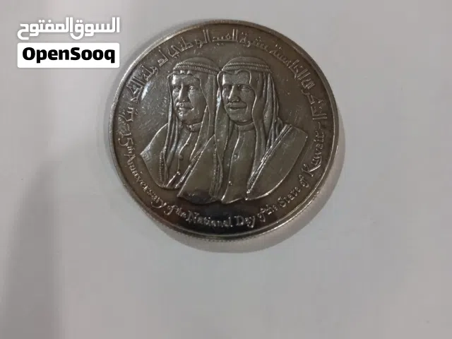 عملتان ماريا تريزا  وعملتان دينارين تذكاري فضه