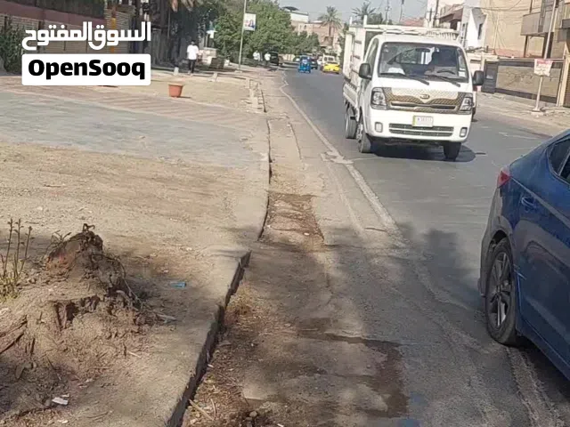 دار تجاري للبيع