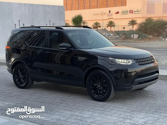 Land Rover Discovery 2017 in Muscat