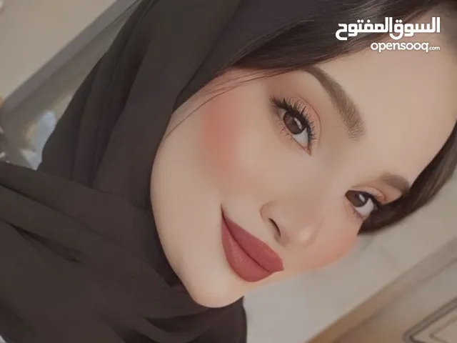 سالي نضال السليمي