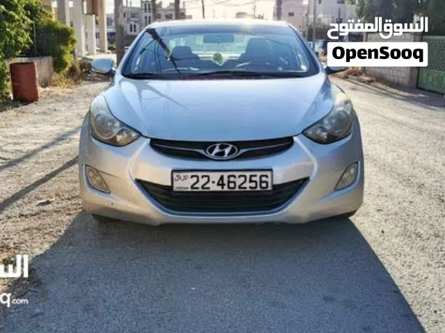 2012, هيونداي, افانتي, Standard