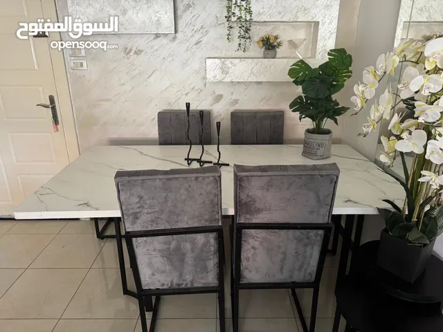 طاولة سفرة للبيع 8 كراسي