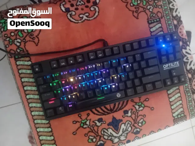 كيبورد سويتش ازرق حديث للبيع بسعر مغري