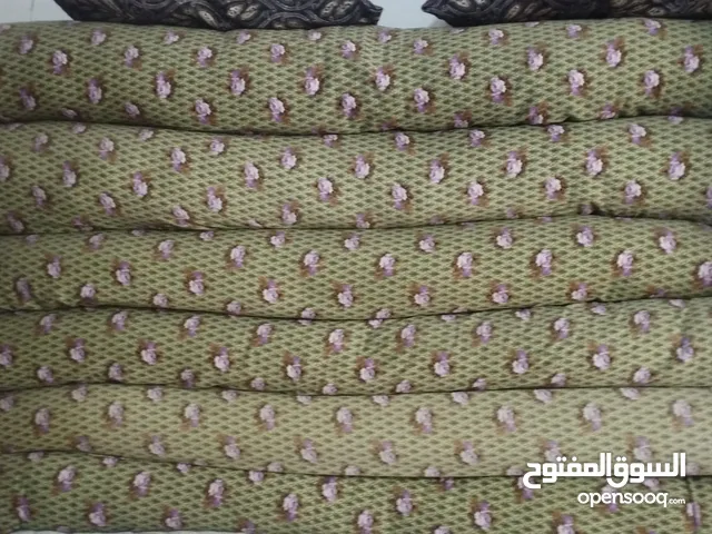 فرشات صوف مستعمل خفيف للبيع