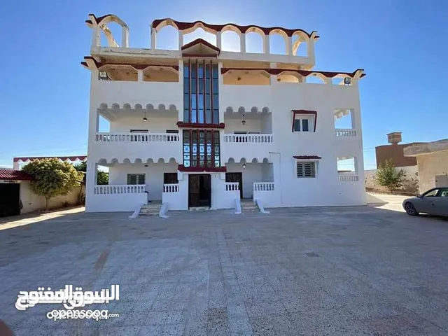 150 m2 More than 6 bedrooms Townhouse for Sale in Tripoli Old City