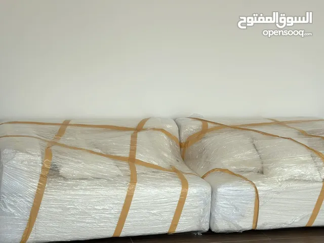 كراسي يداد مشرايات من قريب مابطلناهن من الاكياس شارينهن ب 10000 وشوي وللبيع ب 7000 سبب البيع اكبر