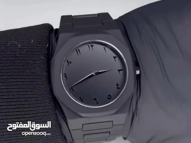 الساعة السودا الارقام العربية الترند متوفرة عندنا ب اقل سعر