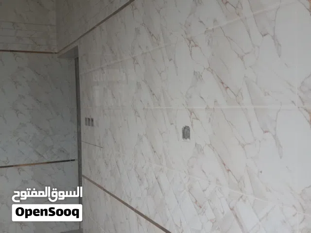 معلم بلاط درجه اولى