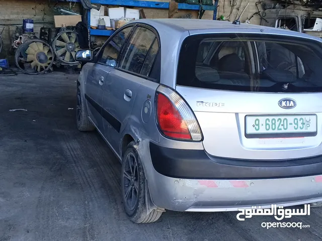 كيا برايد 2008
