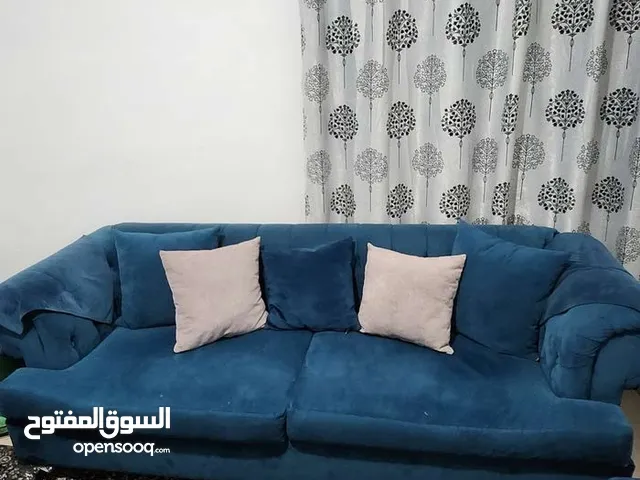 طقم كنب تفصيل مستعمل بس نضيف 7مقاعد