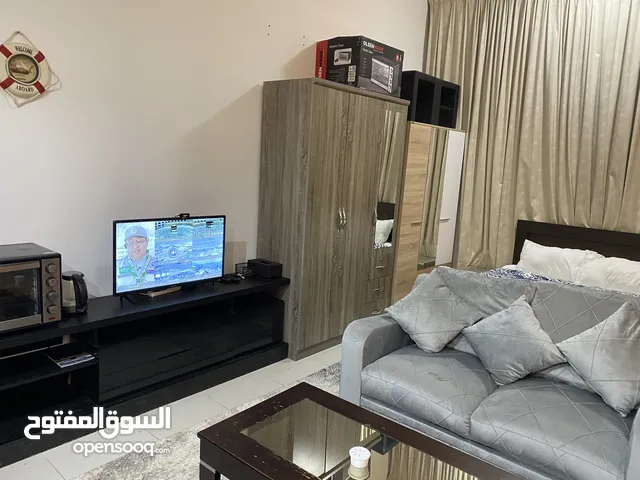 استديو مفروش لليجار بعجمان - الحليو - برج سمارت