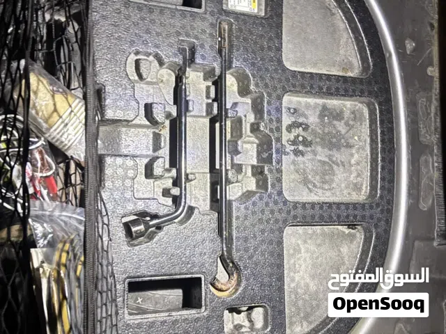 2019 تويوتا كامري LE
