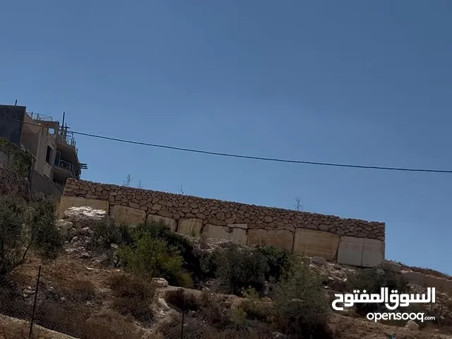 قطعة ارض مميزة في بيت كاحل مطلة وكاشفة الاحراش