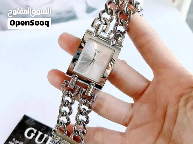 متوفر عندي ساعات ستاتي 12دينارير وتوصيل3