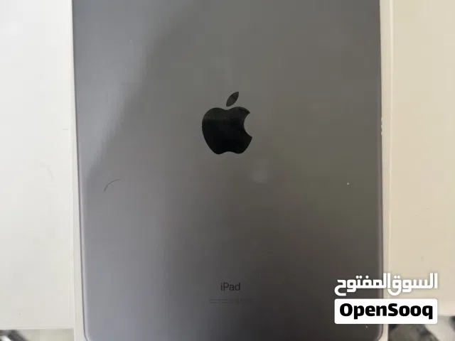 I pad air 3 , 64gb wifi الجهاز وكالة استعمال بسيط مع كرتونة بسعر مغري
