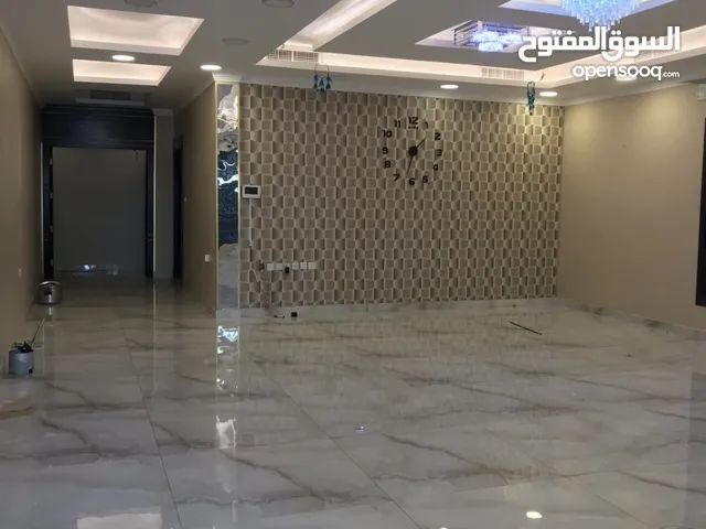 400 m2 4 Bedrooms Apartments for Rent in Mubarak Al-Kabeer Abu Ftaira