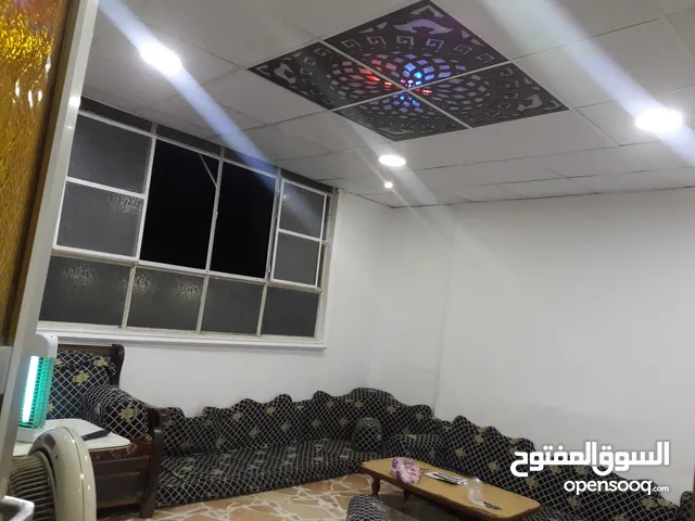 شقة للبيع تاني فني 3 غرف وصالون وممر مع السطح