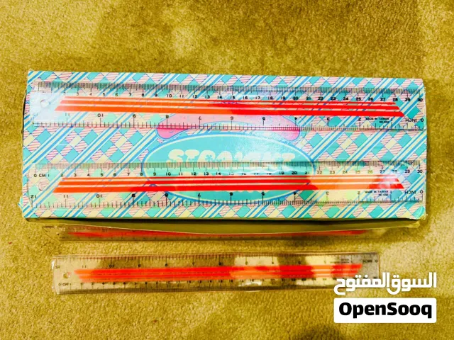 للبيع عدد 10 كرتون مسطرة 30 سم صناعه تايوانى