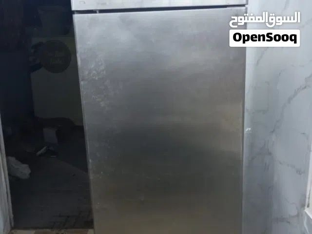 ثلاجة تجارية Tecnodom إيطالي 700 لتر – باب واحد ستانلس – بحالة ممتازة