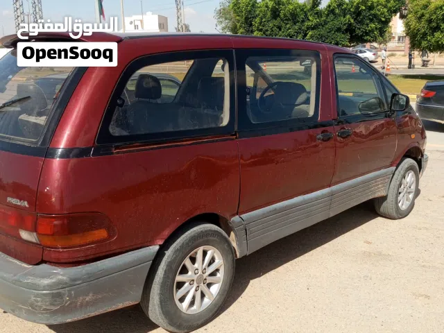 1999 تويوتا بريفيا S