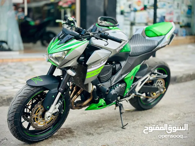كاوازاكي z800