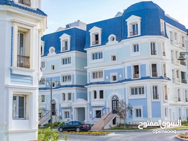 243 m2 3 Bedrooms Apartments for Sale in Cairo Fifth Settlement