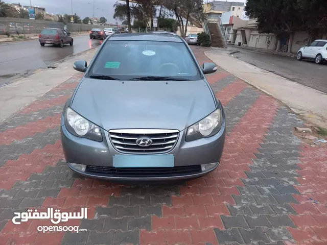 Used Hyundai Avante in Tripoli