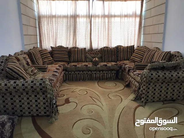 134 m2 3 Bedrooms Apartments for Rent in Irbid University Street