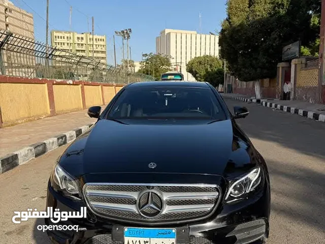 مرسيدس E200 2019AMG كامله كل المواصفات وسعرها قابل للتفاوض