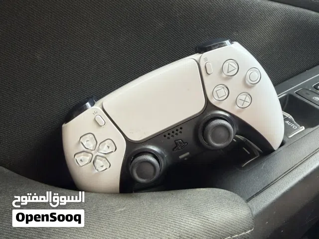 PS5 CONTROLLER