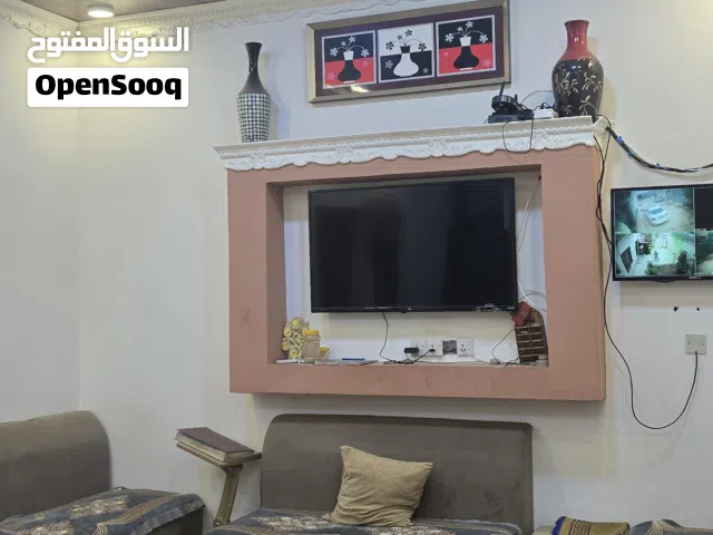 200 m2 4 Bedrooms Townhouse for Sale in Basra Tannumah