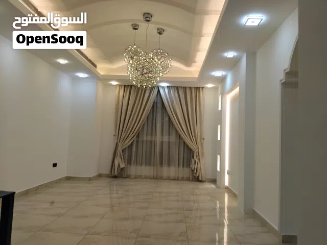 250 m2 5 Bedrooms Villa for Rent in Abu Dhabi Hadbat Al Za'faranah