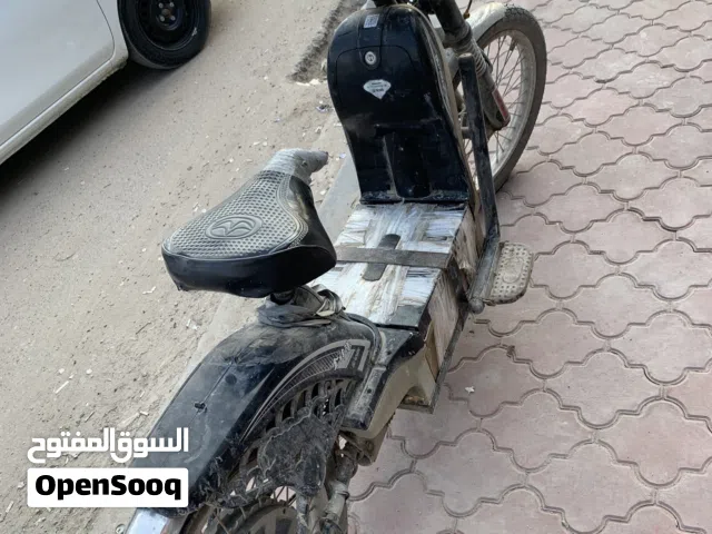 السلام عليكم دراجة شحن ب 160 الف بيها مجال للشراي