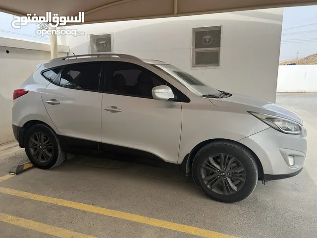 Hyundai Tucson 2.4 2016 Model First hand vehicle with 0 maintenance